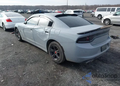 2022 Dodge Charger Sxt Rwd z USA, uszkodzony, nr VIN 2C3CDXBG2NH179329